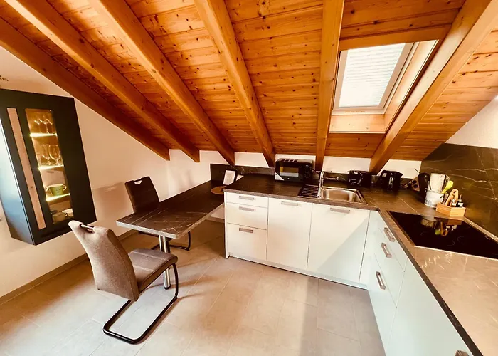 Mit King-size-bett & Privatparkplatz Apartment *